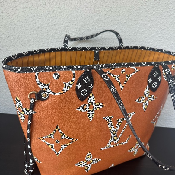 Limited edition reverse jungle Neverfull MM - Picture 13 of 16